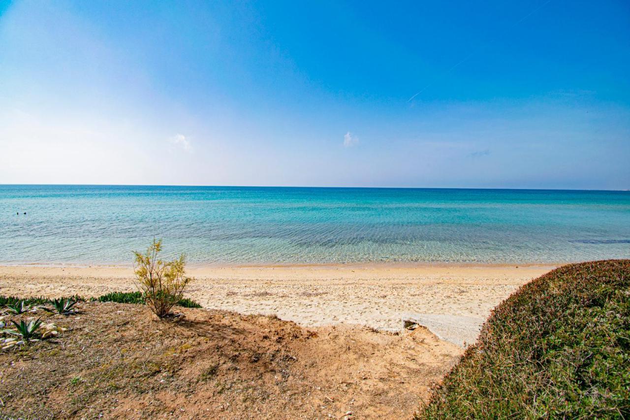 Coel Luxury Suites By Rentalspro Services - Potidea Halkidiki Nea Poteidaia Exterior foto